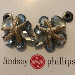 Lindsay Phillips Snaps 2/$12